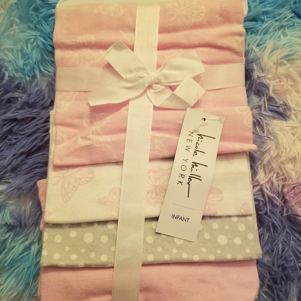 NWT Nicole Miller Girls Receiving Blankets Pink and Grey 4 pack